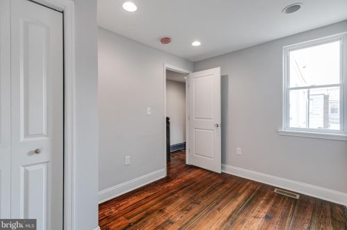1513 16th St, Philadelphia PA  19121-4204 exterior
