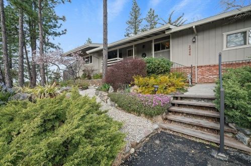 2424 Morrene Dr, Swansboro Country, CA 95667-4818