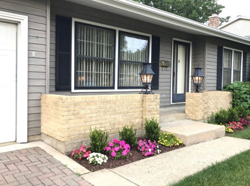 1192 Berkenshire Ln, Elk Grove Vlg, IL 60007-3422