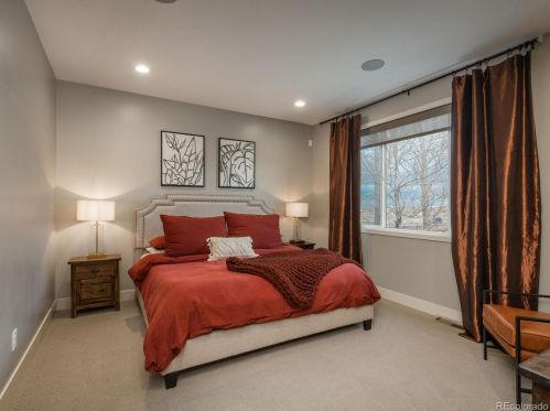 14 45th Ave, Denver CO  80216-3502 exterior