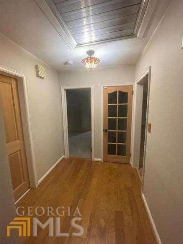 1254 Briar Hills Dr, Atlanta GA  30306-2206 exterior