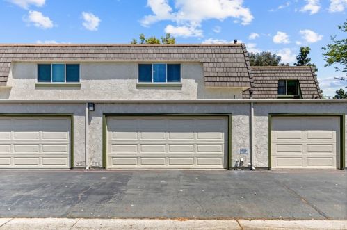 2861 Jackson Ave, Anaheim CA  92806-3316 exterior