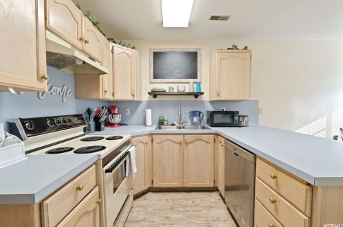 60 200, Wellsville UT 84339-9703 exterior