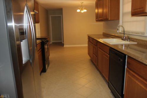 2329 Englewood Dr, Atlanta GA  30344-2207 exterior