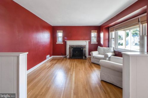 2306 Darrow St, Silver Spring MD 20902-4918 exterior