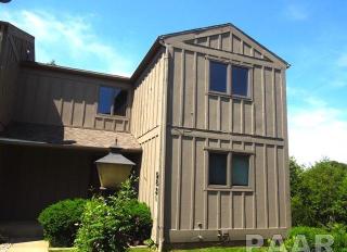 5837 Old Hickory Ln, Peoria IL  61615-2227 exterior