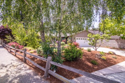 3580 La Mata Way, Palo Alto, CA 94306-2604