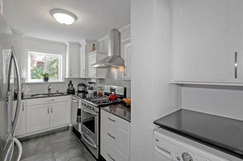 343 8th St, Atlanta, GA 30315-0090