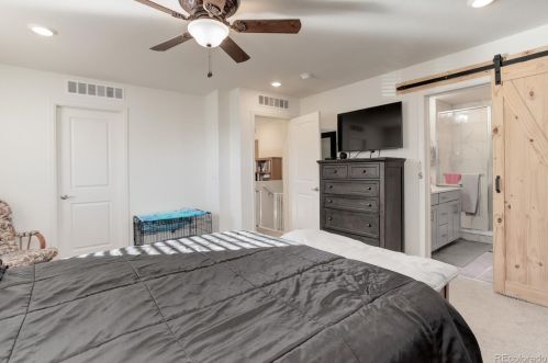 21957 Radcliff Cir, Denver CO  80015 exterior