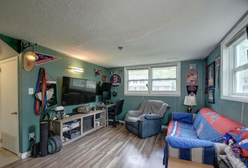 3219 Rustic Ln, Crown Point IN  46307-8913 exterior