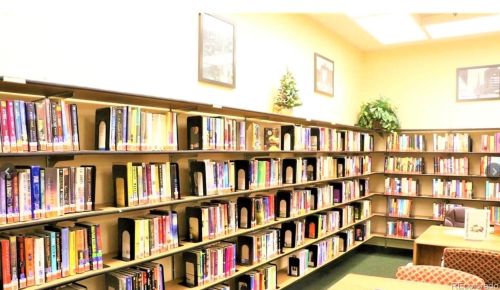 715 Clinton St, Denver CO  80247-1505 exterior