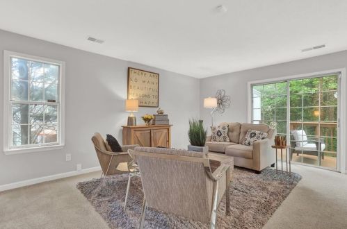 3406 Bayshore Dr, Atlanta GA 30340-4277 exterior