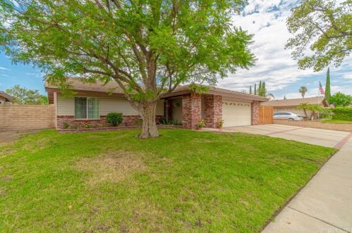 1873 Love Cir, Simi Valley, CA 93063-4322