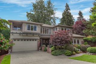 3308 Aberdeen Ave, Seattle, WA 98056-8009