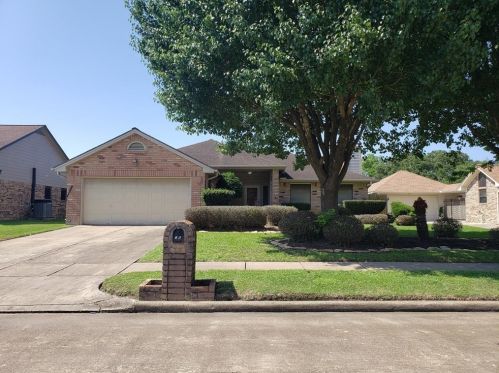 506 Yorkshire Ct, Deer Park, TX 77536-8113