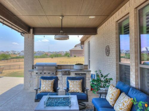 12740 Bella Vino Dr, Fort Worth TX  76126-4933 exterior