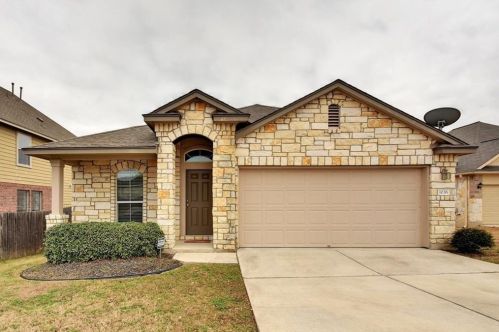 1036 Estival Dr, Uhland TX  78640-5776 exterior