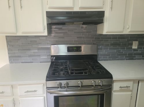 2804 Green Trail Dr, Atlanta, GA 30349-4140