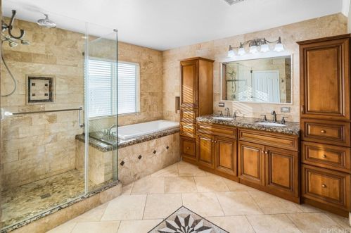 42234 Marbella St, Lancaster CA 93536 exterior