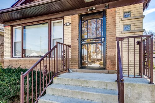 425 91st Pl, Chicago, IL 60619-7429