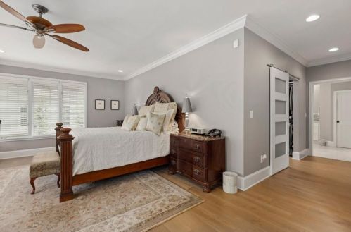 877 Highland Ter, Atlanta GA  30306-3411 exterior