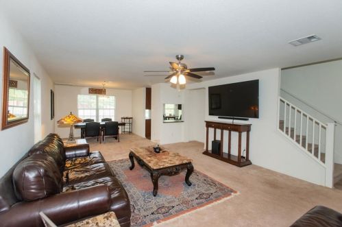 11308 Crst Mdw Ln, Austin TX  78748-3942 exterior