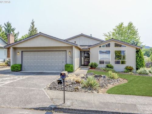 1934 25th St, Damascus OR  97080 exterior