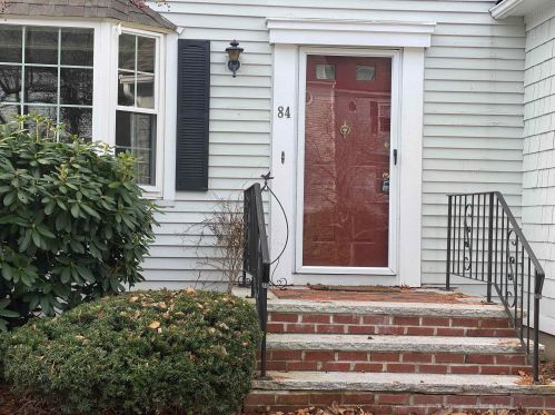 84 Stillwater Dr, Nashua, NH 03062-2227