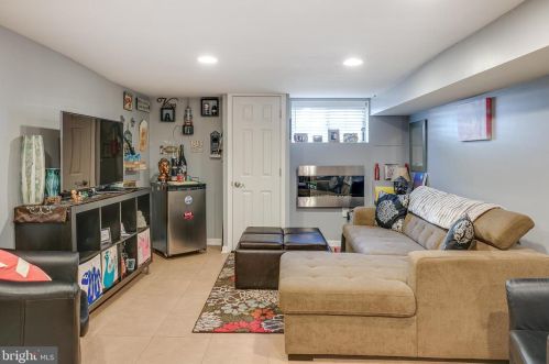 2430 16th St, Philadelphia PA  19132-4438 exterior