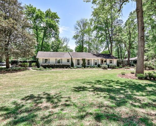 270 Hillside Dr, Atlanta GA  exterior
