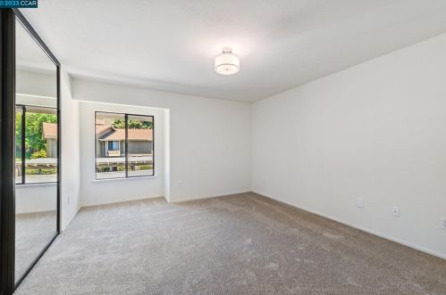 321 Eastgate Ln, Pacheco, CA 94553-6543