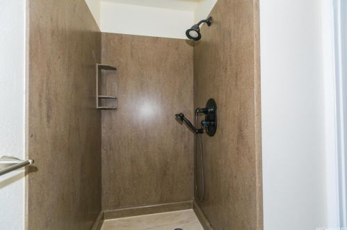 229 Anapalau St, Honolulu HI  96825-2244 exterior