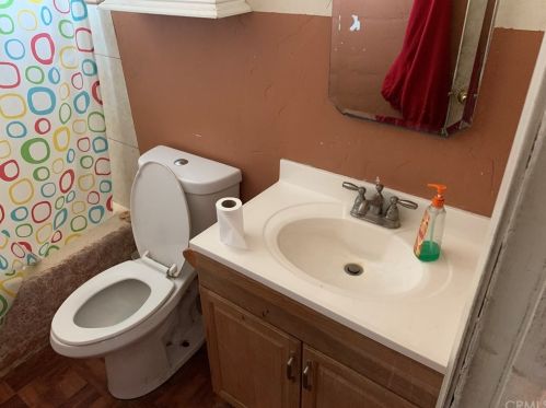 9455 51st St, Riverside, CA 92509-3729