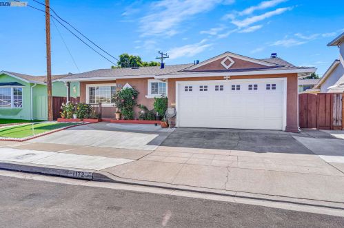 1172 Huron Ln, Hayward, CA 94545-2606