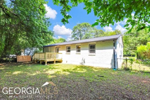 2260 Baywood Dr, Atlanta GA  30315-6534 exterior