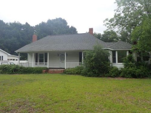 900 Hylan Ave, Dobbins Heights, NC 28345-2014