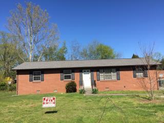 2007 Bartway Dr, Murfreesboro, TN 37130-5711