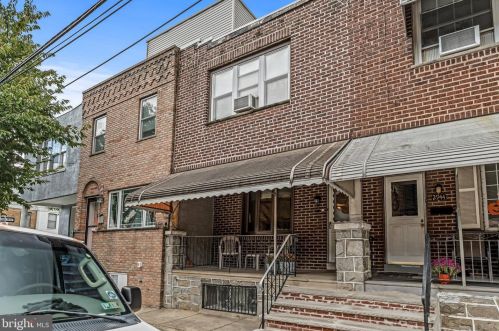 2946 16th St, Philadelphia PA  19132-2225 exterior