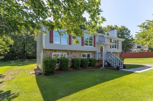 2958 Quinbery Dr, Lithonia, GA 30039-8012