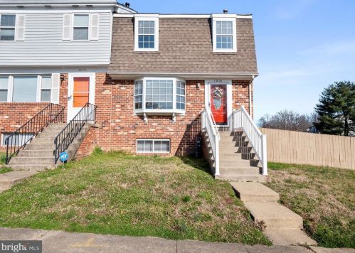 1016 James Madison Cir, Fredericksburg, VA 22405-1635