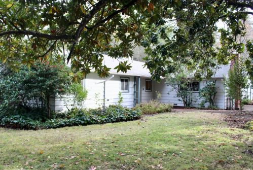 395 Spg St, Ukiah CA 95482-4221 exterior