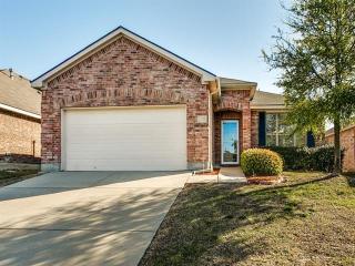 10729 Lipan Trl, Fort Worth TX  76108-6924 exterior