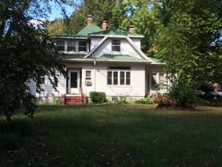1020 Douglas Ave, Belleville, IL 62220-4119