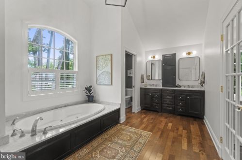 102 Bellehahn Ct, Severna Park MD  21146-4804 exterior