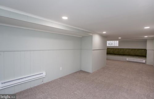 1431 Benner St, Philadelphia PA  19149-3214 exterior