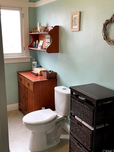 5625 Magnolia Ave, Riverside CA  92506-1822 exterior