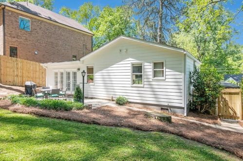 1755 Helen Dr, Atlanta GA  30306-3105 exterior