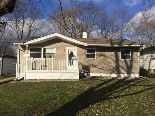 1843 Fairway Ct, Kankakee, IL 60901-5811