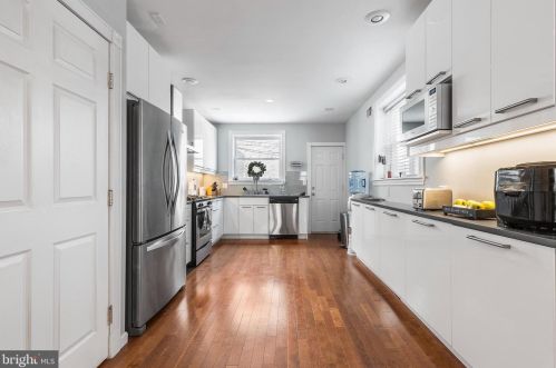 1546 12 St, Philadelphia PA 19148-1002 exterior