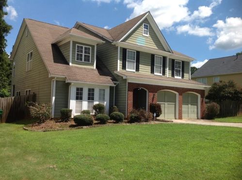 4574 Stone Ln, Stone Mountain, GA 30083-2557
